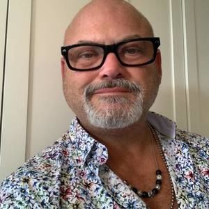 Meet your Posher, Guy